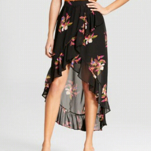 A New Day Dresses & Skirts - BLACK FLOWER PRINT SKIRT